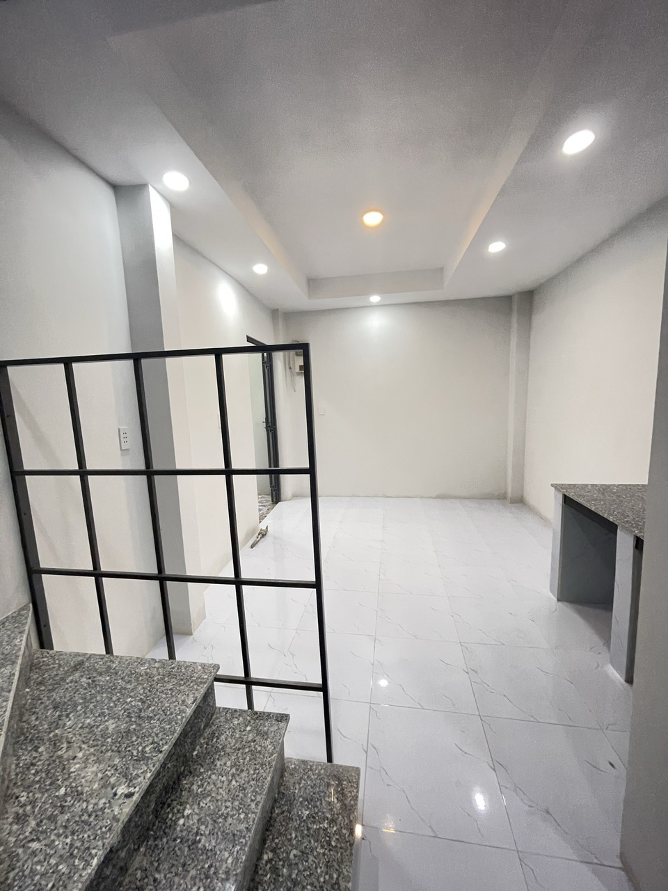 Bán nhà hẻm trung tâm quận 10 đường 3 tháng 2